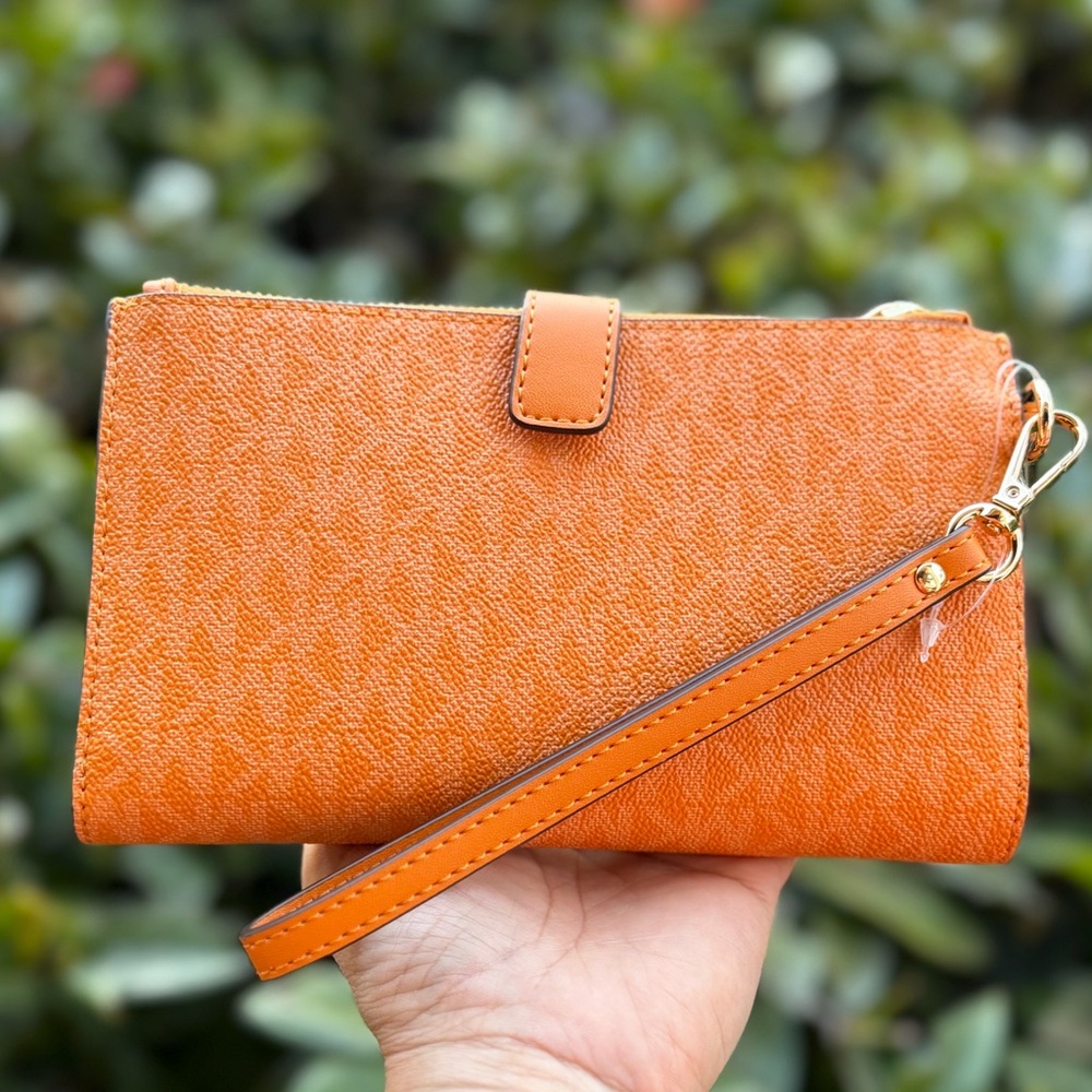 Michael Kors Jet Set Travel Double Zip Large Phone Wristlet MK Rad Orange Multi - Picture 2 of 12